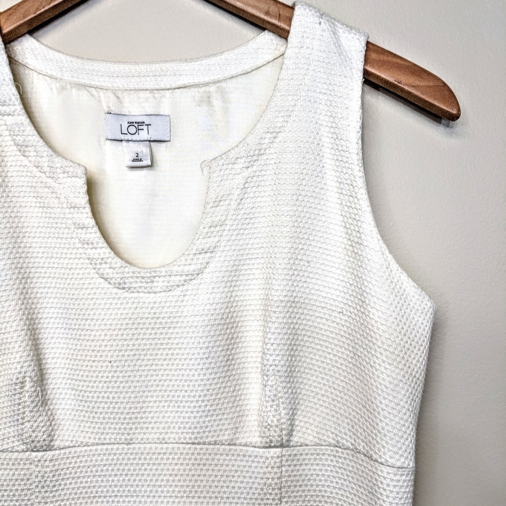 Ann Taylor LOFT Keyhole Dress